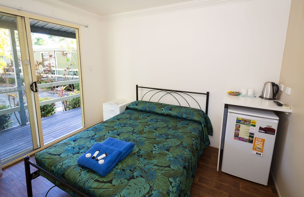 KIPARA TROPICAL RAINFOREST RETREAT 30/65