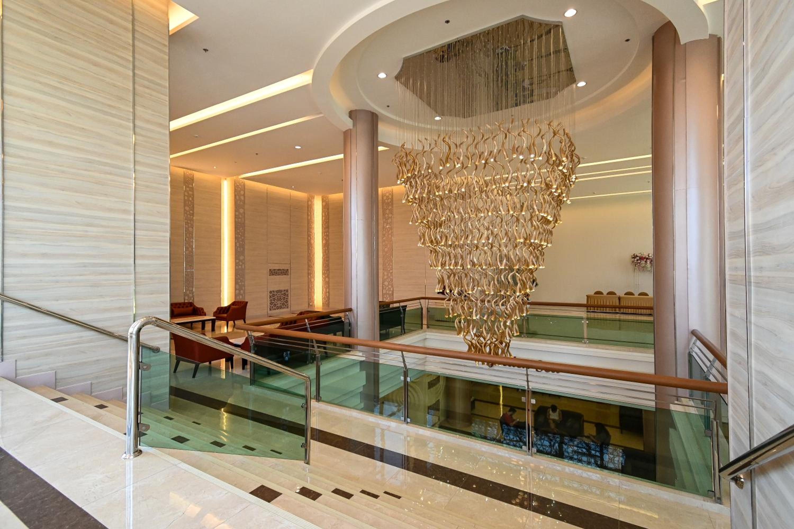 Golden Sea Hua Hin Hotel 36/65