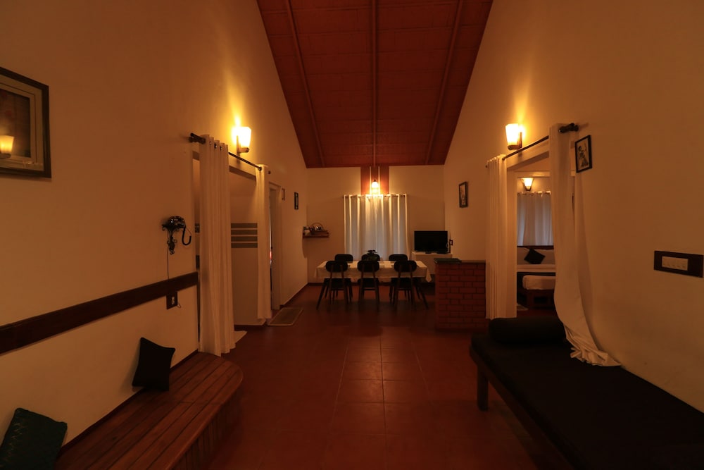 Ambady Estate 22/42