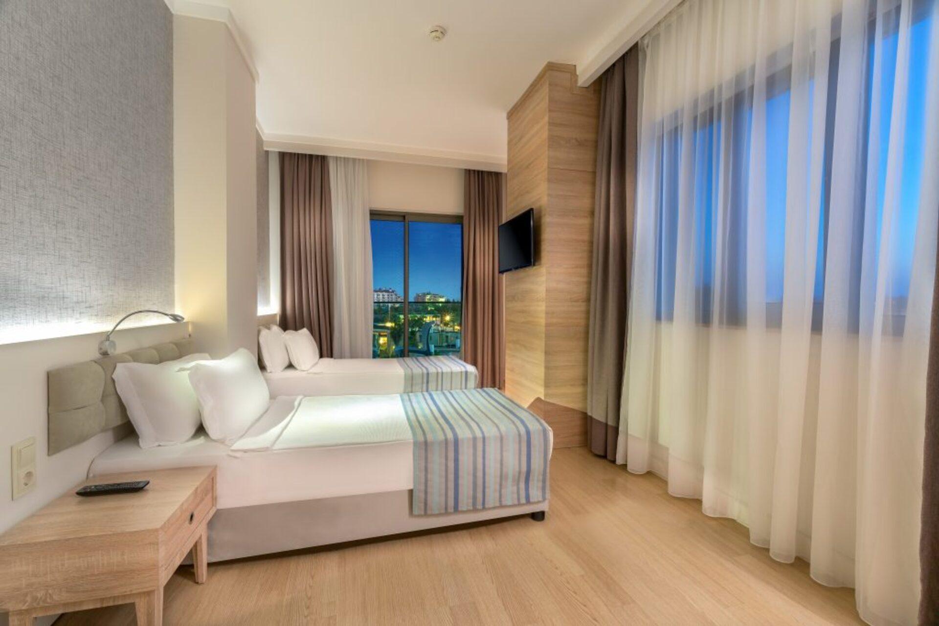 Room at Orfeus Queen Hotel, SIDE