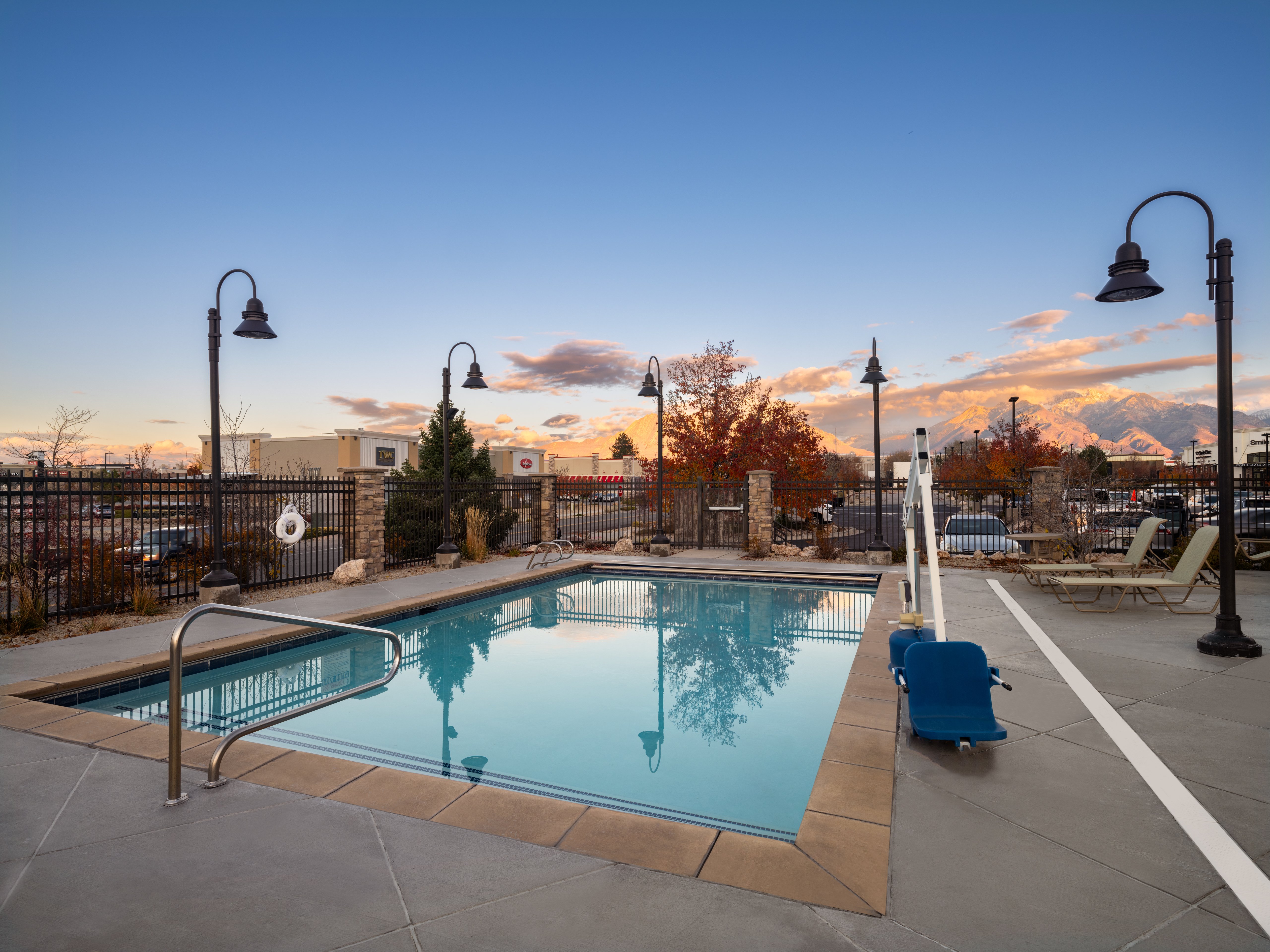 Staybridge Suites Midvale 26/58
