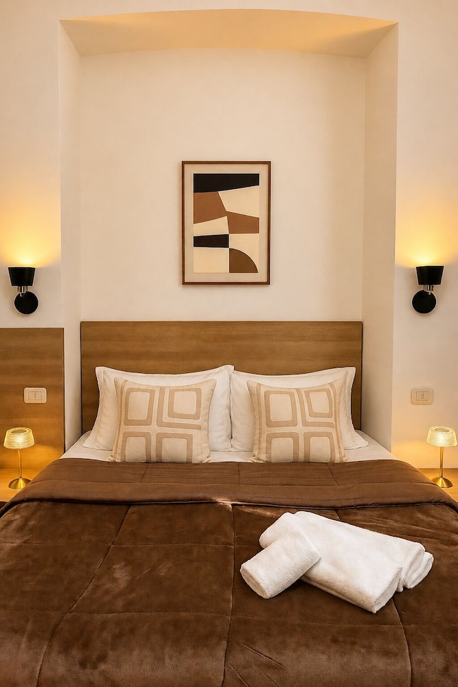 CLASSIC, DOUBLE OR TWIN BED