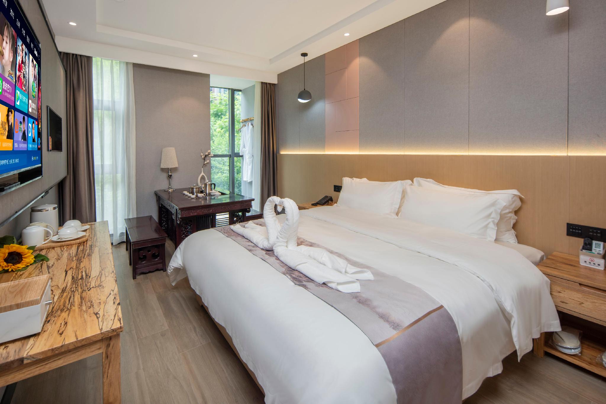 Vienna Hotel Chongqing Creative Park Shangwan Road Subway Station 8/23
