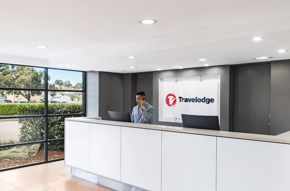 Mercure Sydney Blacktown 11/72