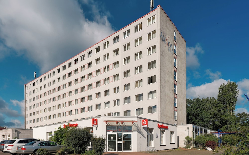 AXXON Hotel 3/41