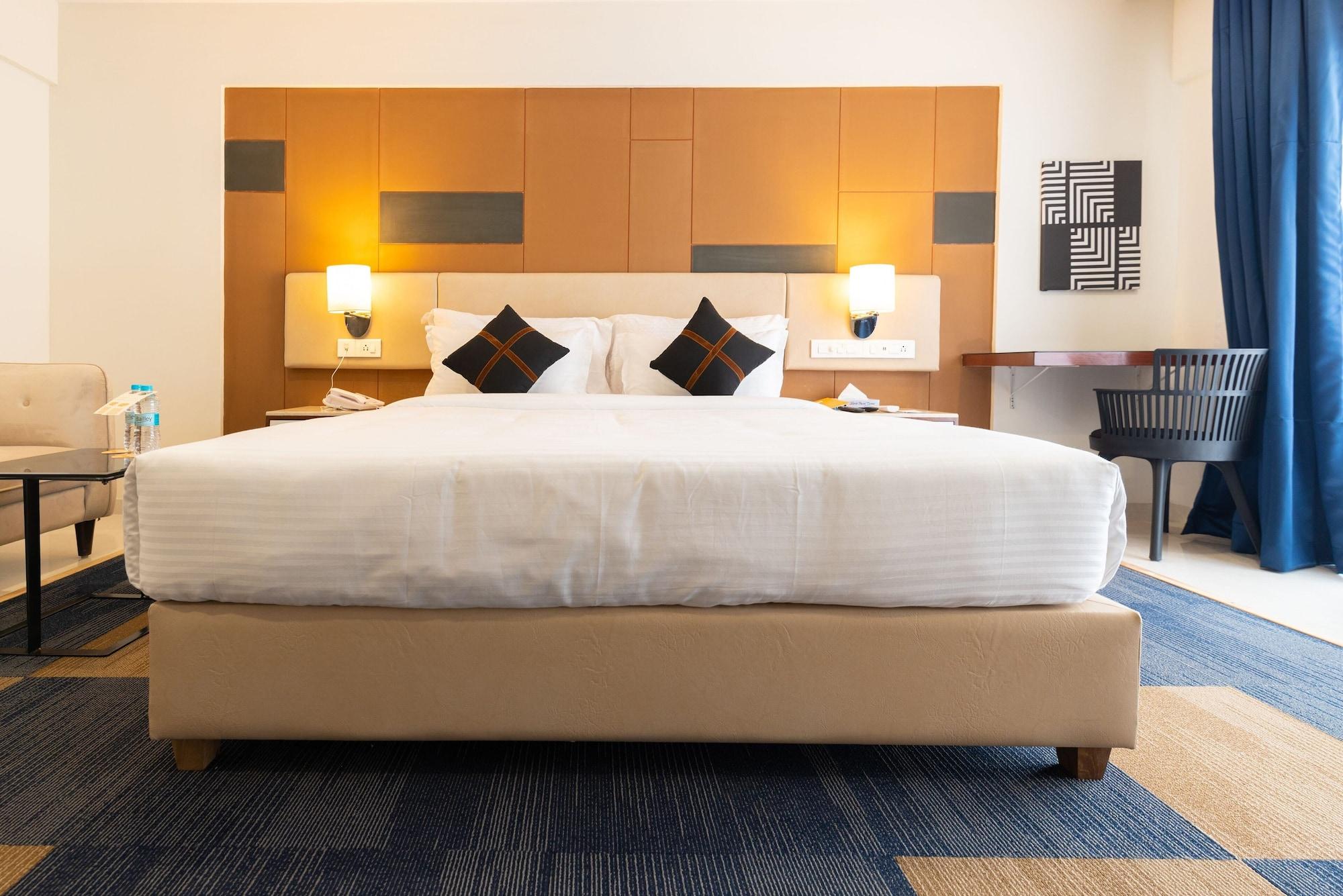 StayBird - B Suite, Business Hotel, Kharadi (ex I suite Beacon) 13/52
