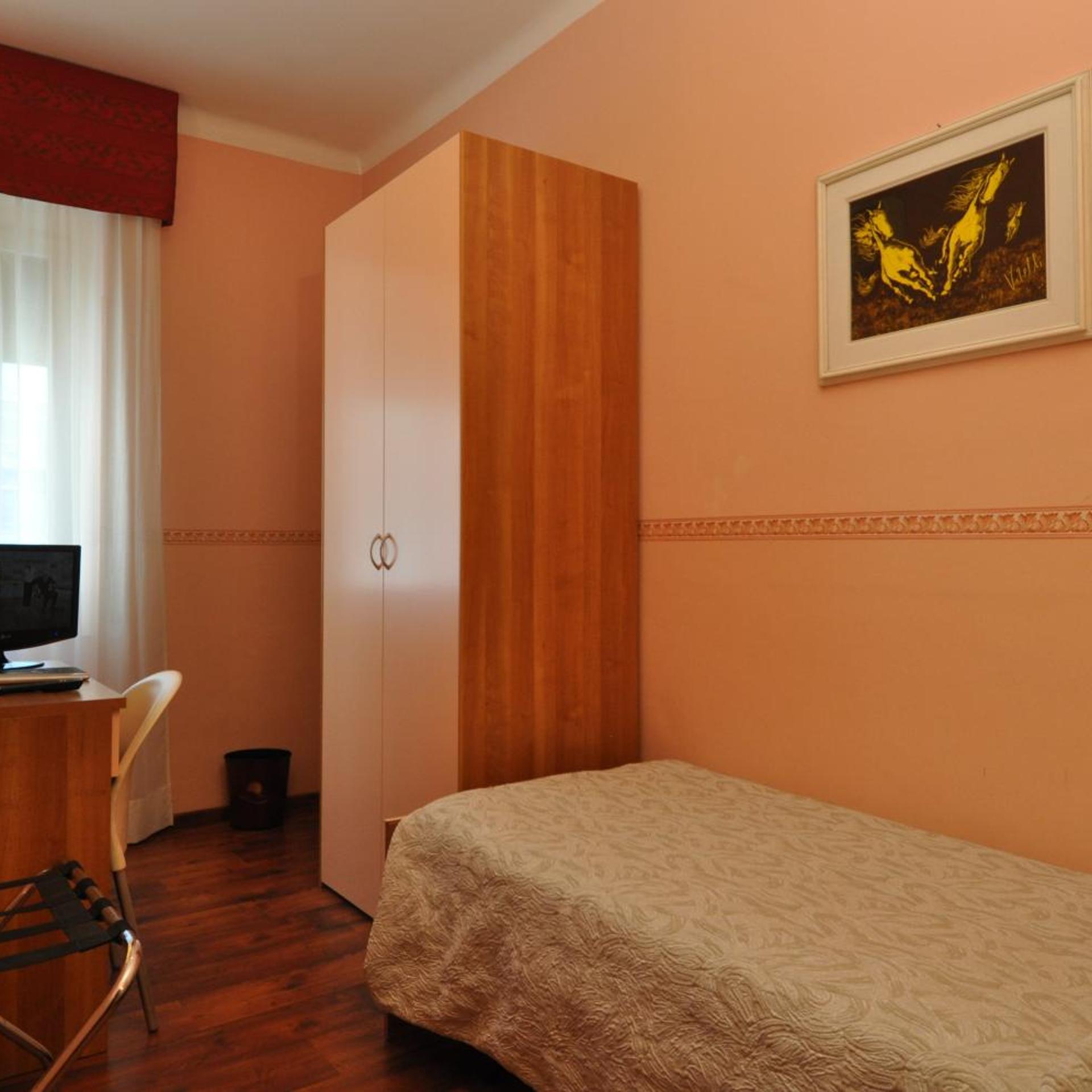 غرفة مفردة، Hotel Sole Mare 2/5