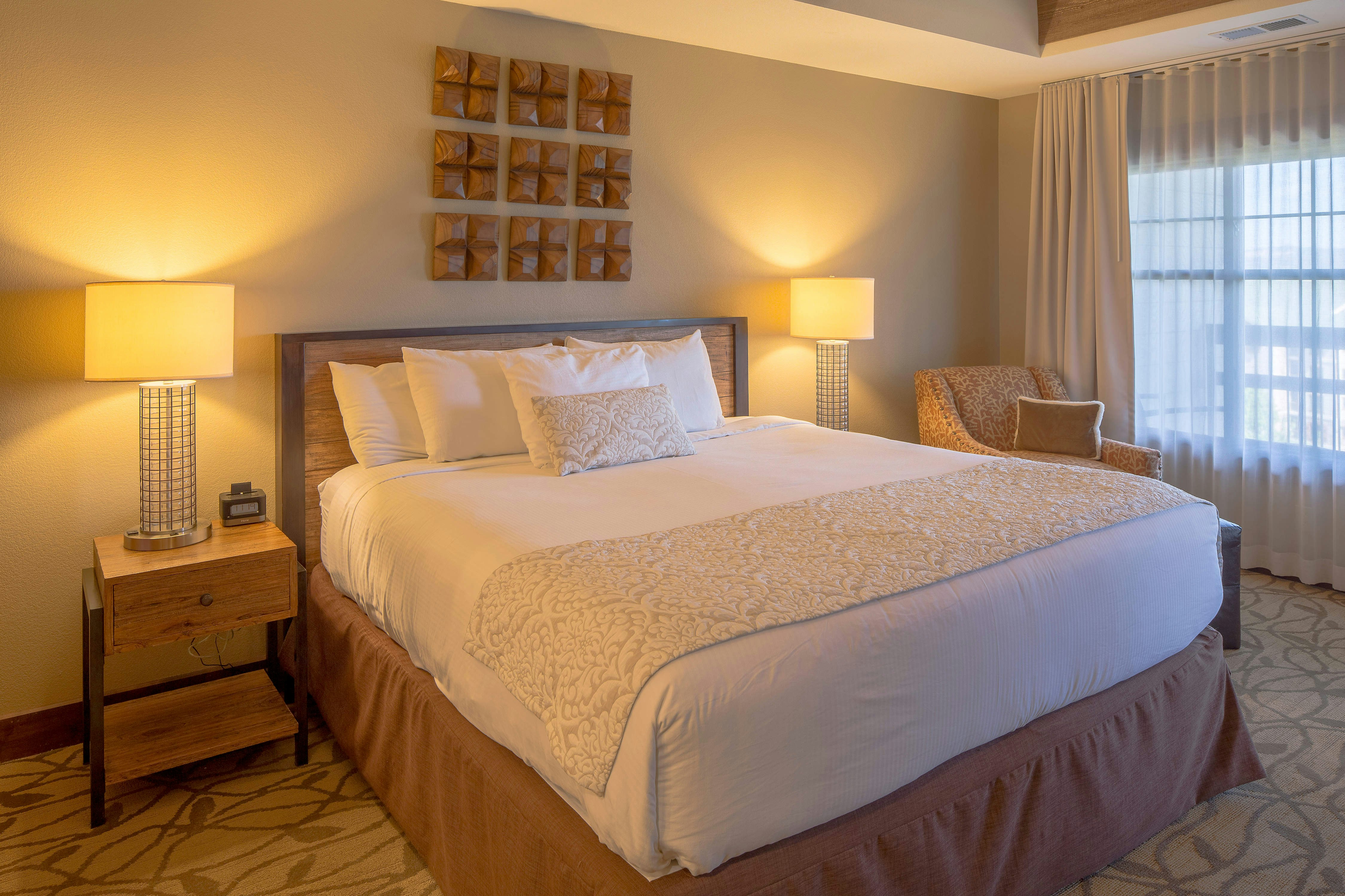 Bluegreen Vacations Paradise Point, Ascend Resort Collection 10/51