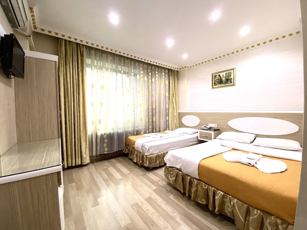GRAND ORAL HOTEL 21/50