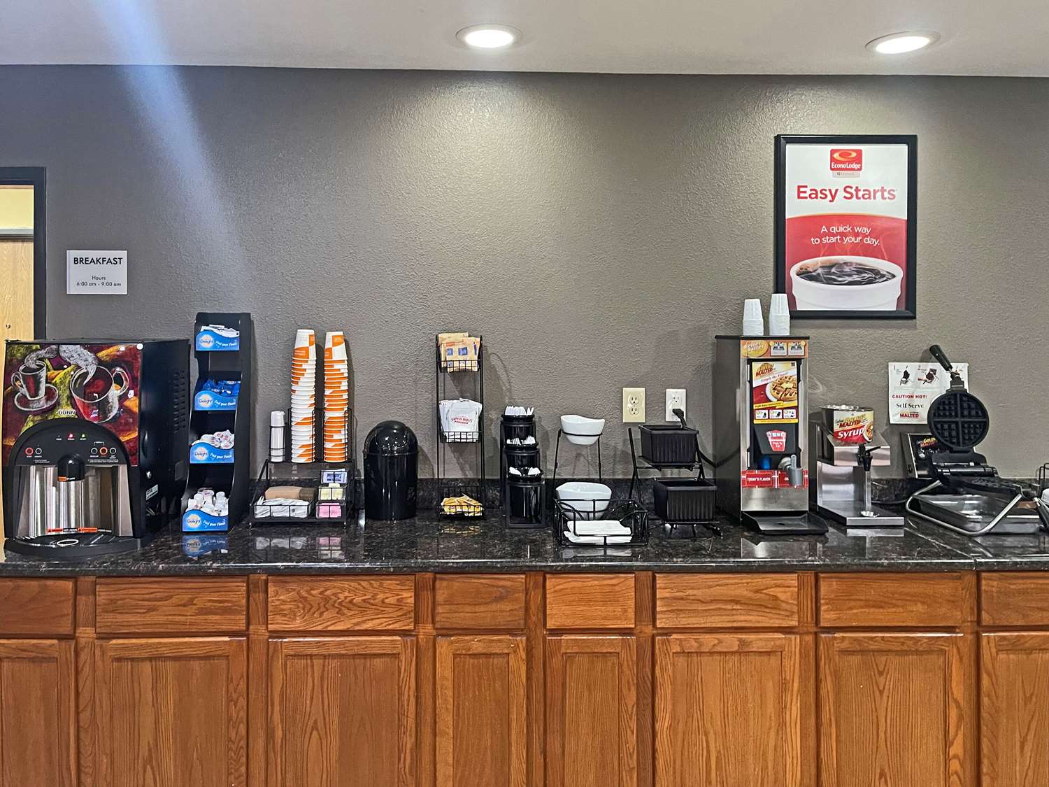 Econo Lodge Chillicothe IL 4/25