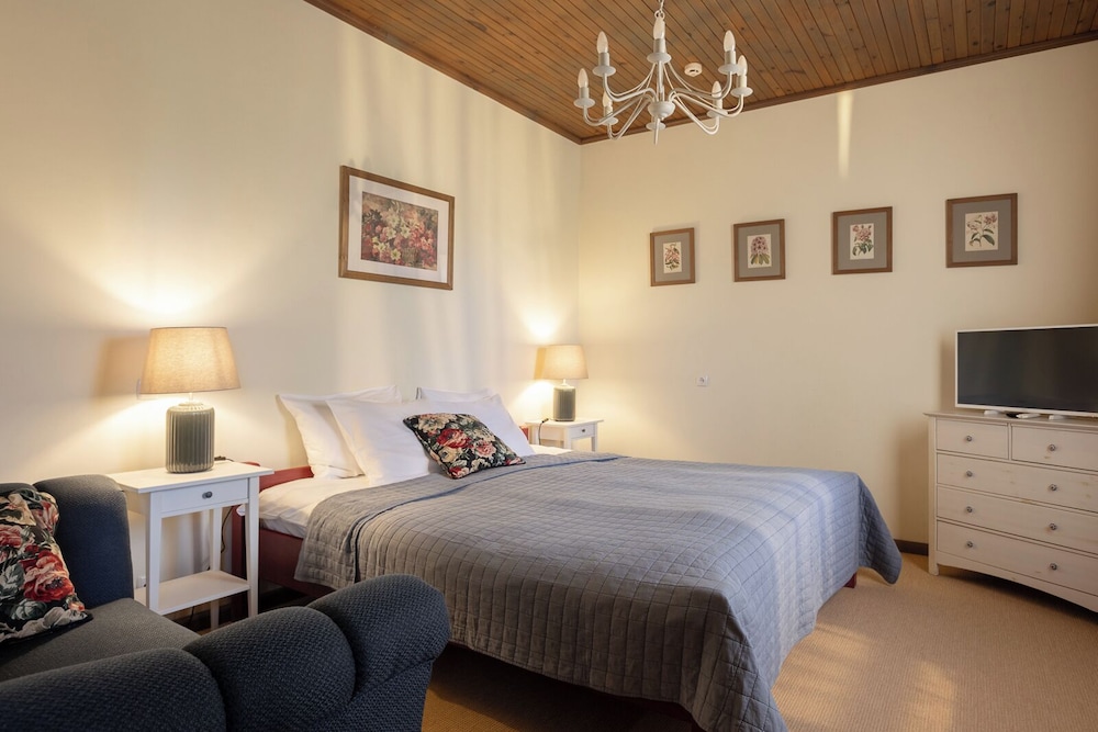 Karlamuiza Country Hotel 19/63