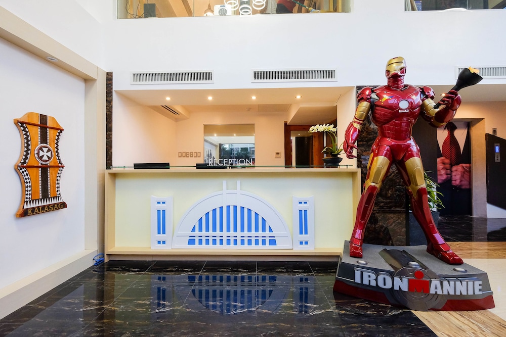 Heroes Hotel 6/63