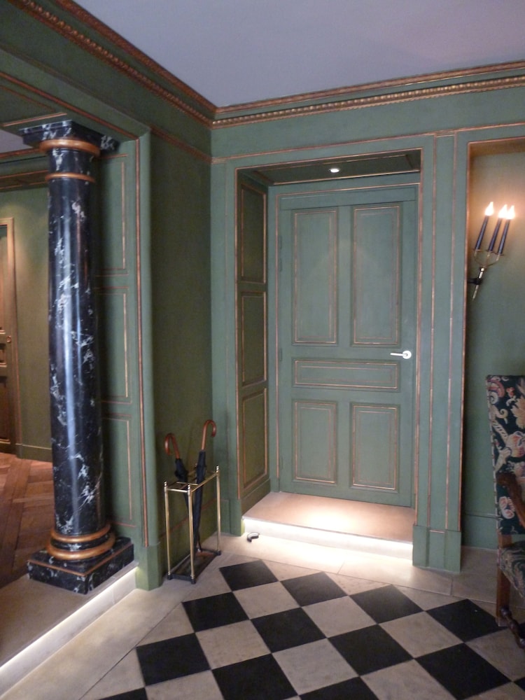 HOTEL DU VIEUX MARAIS 35/51