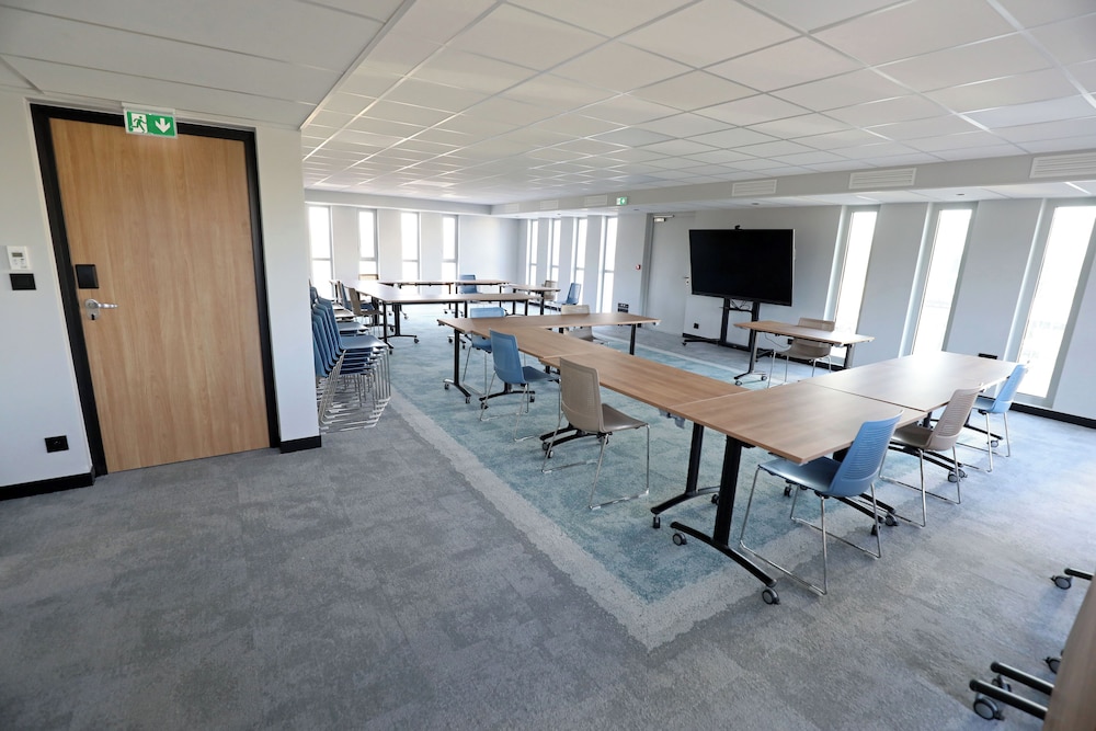 Ibis Bourgoin Jallieu Medipole 36/48