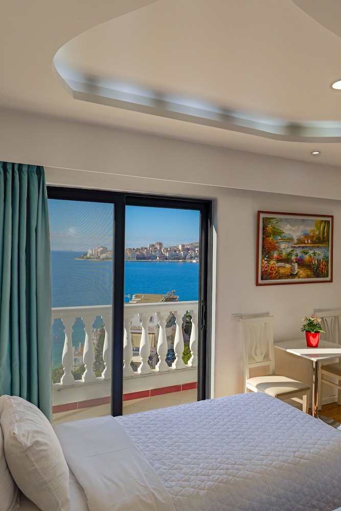 Hotel Iliria Sarande 35/67