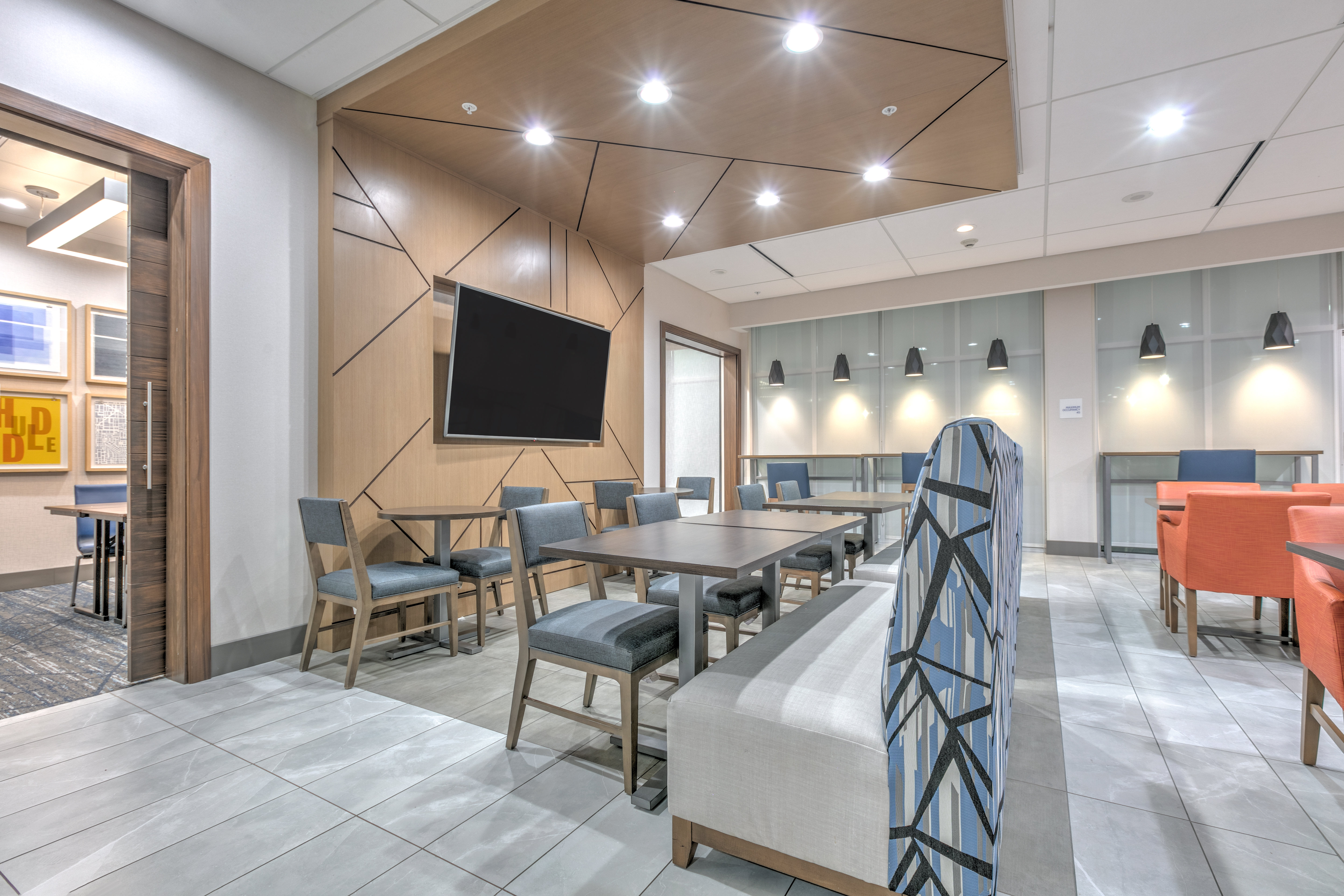 Holiday Inn Express & Suites - Dallas Plano North, an IHG Hotel 28/37