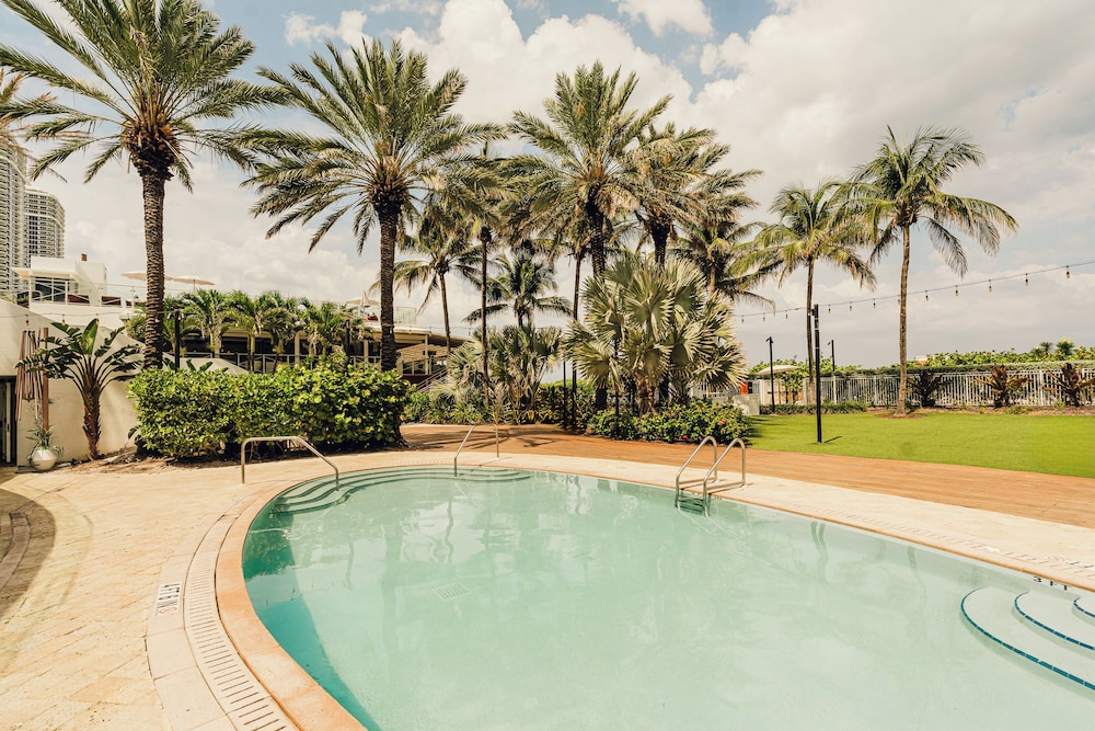Nobu Hotel Miami Beach 44/67