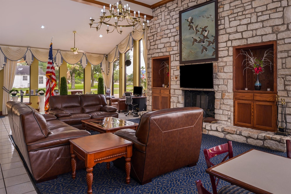 Americas Best Value Inn West Columbia 17/26
