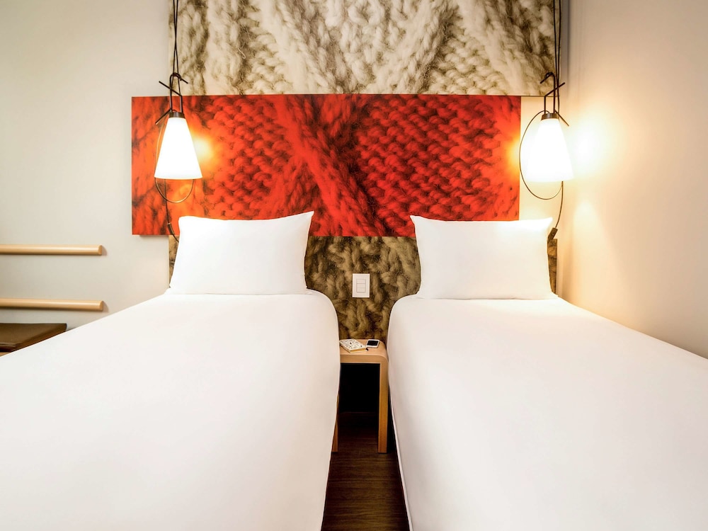 Ibis Mulhouse Bale Aeroport 19/43