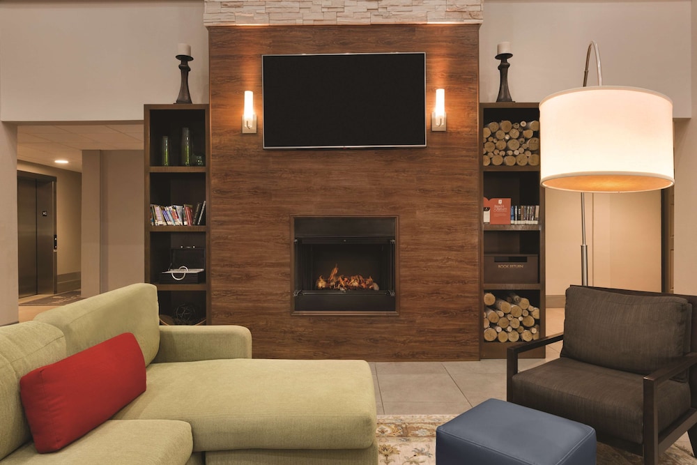 Country Inn & Suites by Radisson, St. Petersburg - Clearwater, FL 34/56