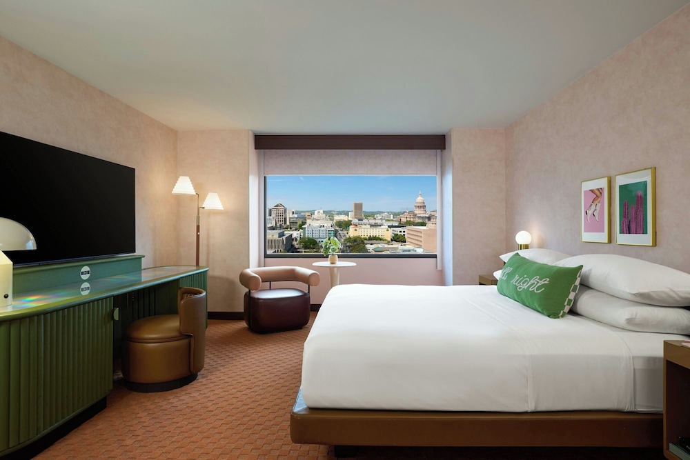 Renaissance Austin Downtown Hotel 15/50