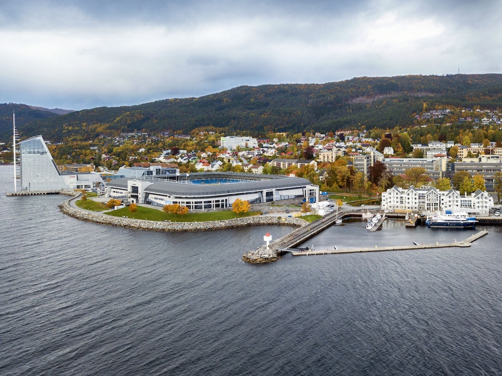 Hotell Molde Fjordstuer 34/37