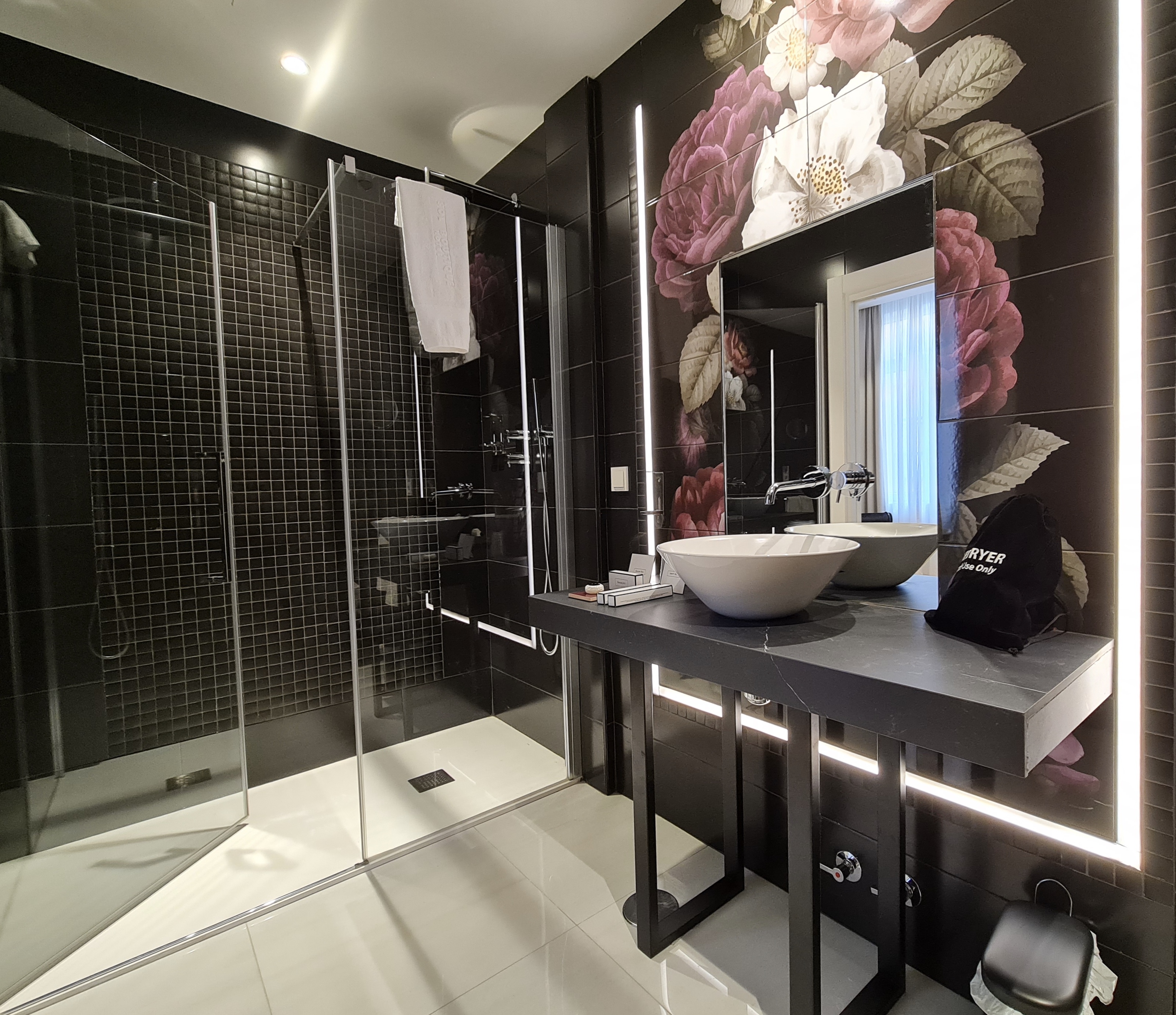 Sol Boutique hotel 57/63