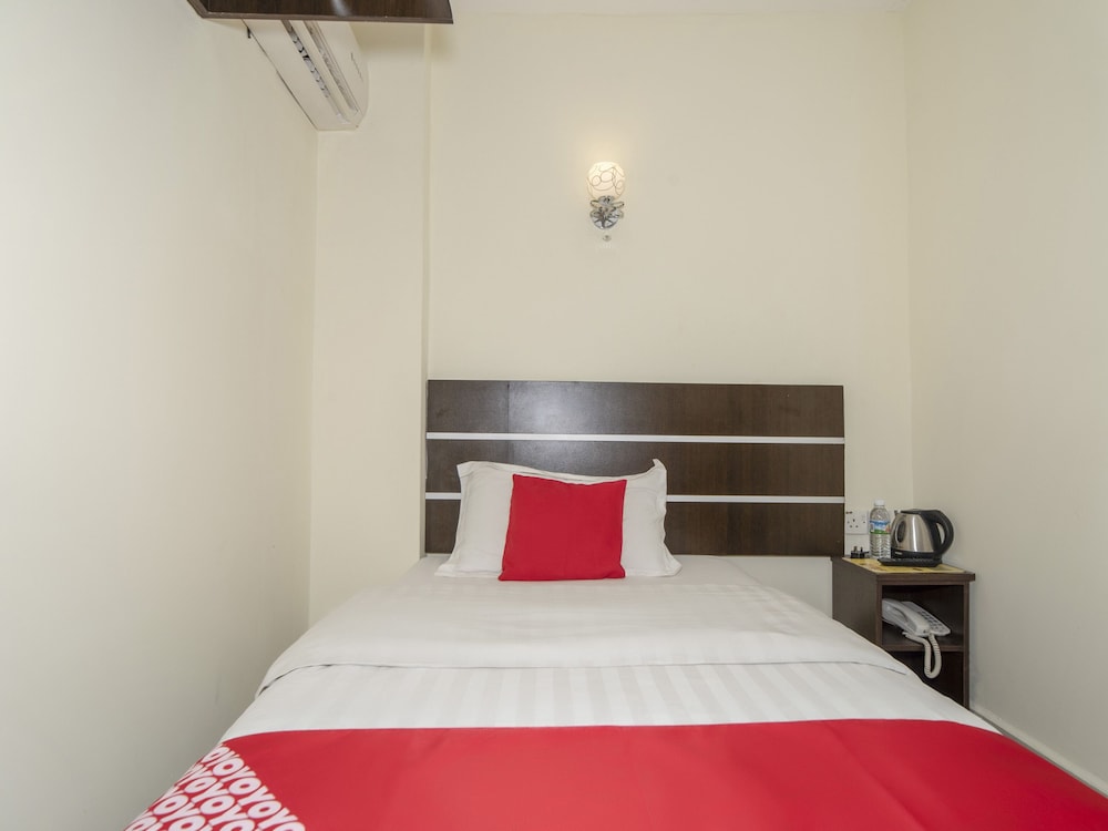OYO 89944 Stay Inn 14/36
