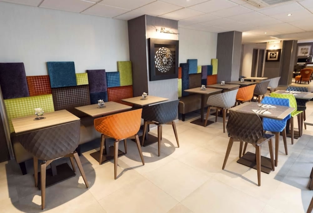 Ibis Styles Saint Quentin 48/59
