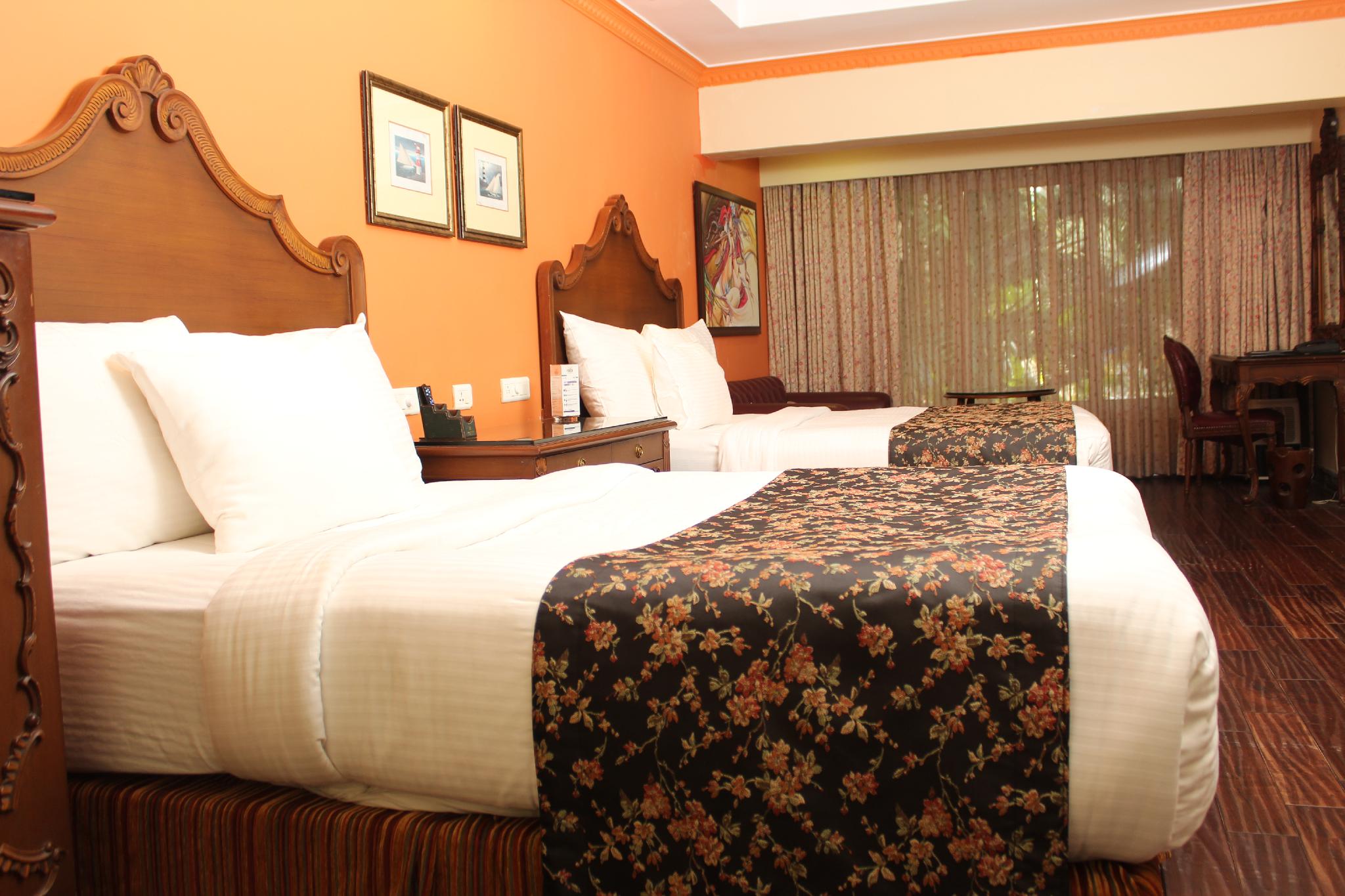 FENICIA RIVERSIDE RESORT 9/42