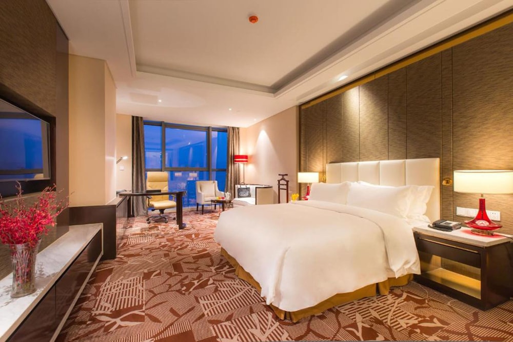 Yiwu Shangcheng Hotel 5/50