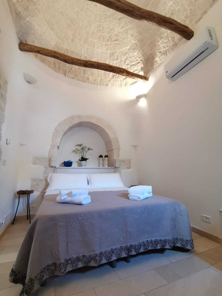 Trulli Barsento 2/34