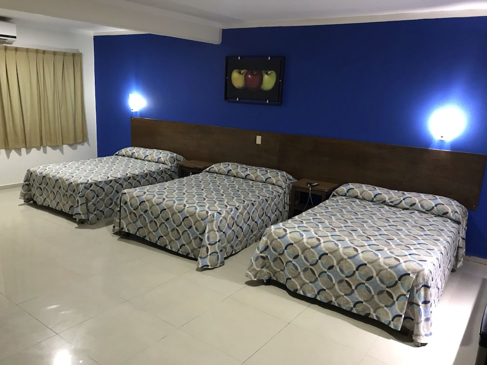 Oriente And Suites Hotel 35/67