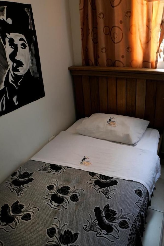 Hostal Chorro de Quevedo 10/31