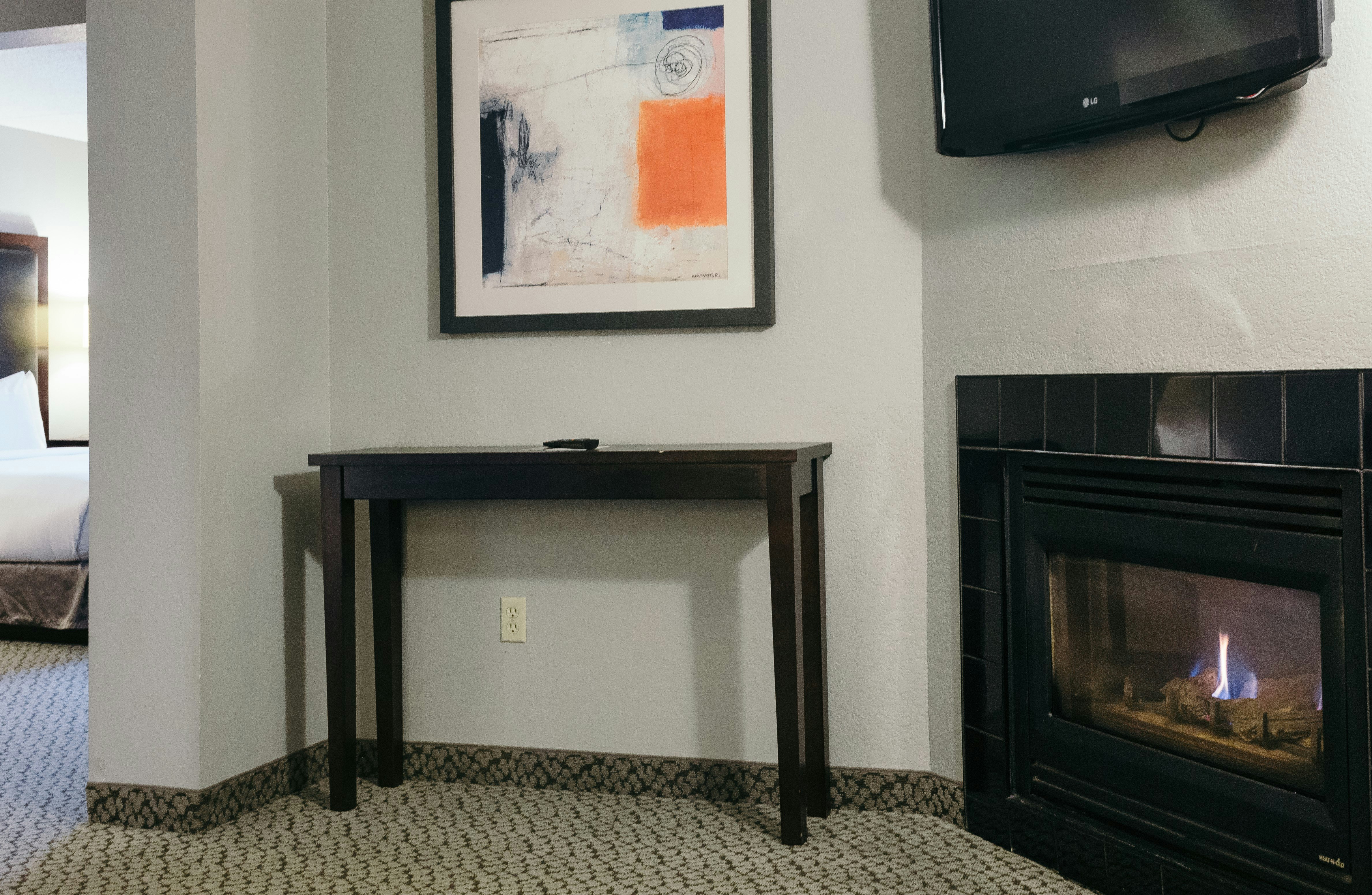 Hilton Garden Inn Des Moines Airport 8/78