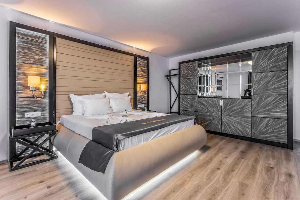 Prestige Deluxe Hotel Aquapark Club 27/76