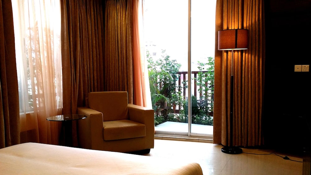 Unique Regency Hotel Dhaka 45/65