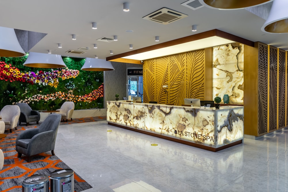 Baia Hotel Lara 15/75