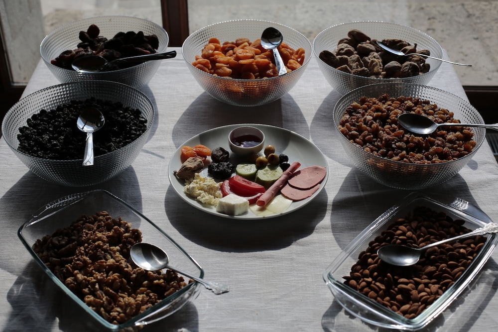 Harman Cave Hotel photo5