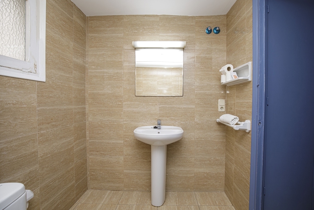 Hostal Mas 40/42