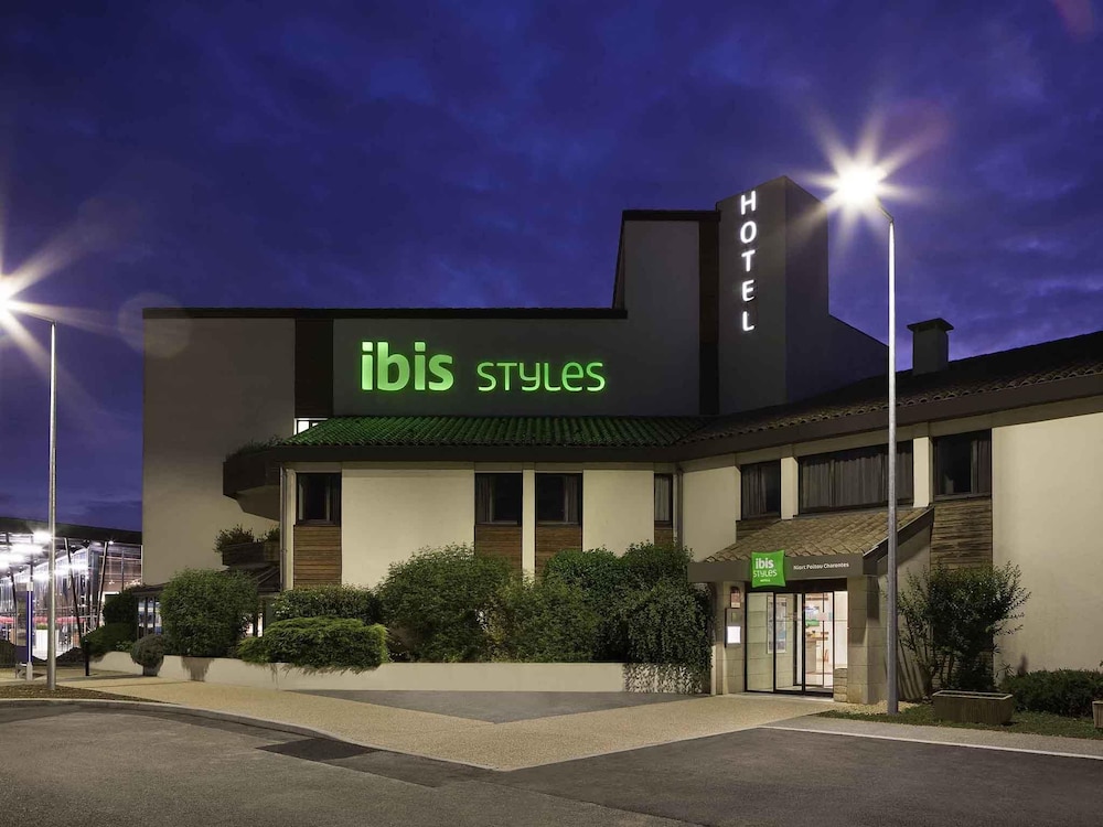 Hotel Ibis Styles Niort Poitou Charentes 3/28