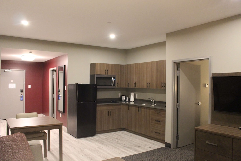 Best Western Plus Dauphin 13/35