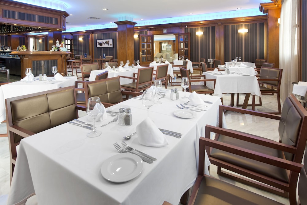 Elba Motril Beach Business Resort 28/48