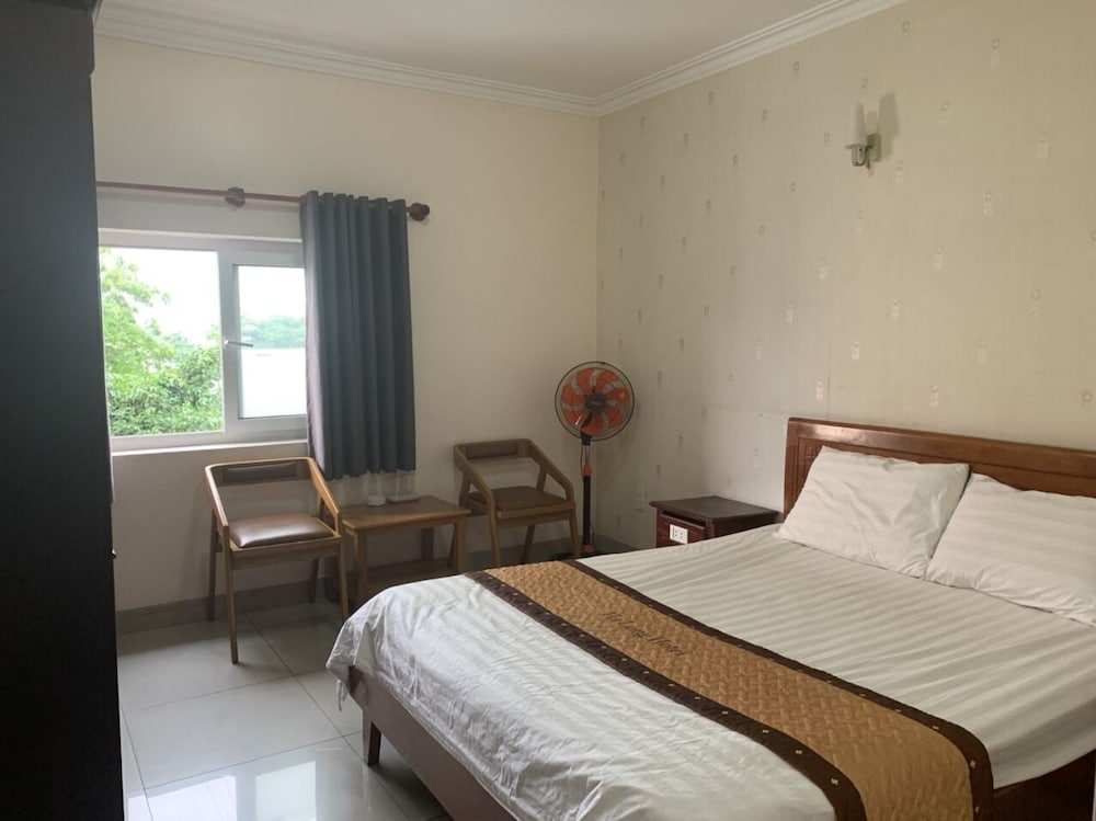 Ha Long Hotel 6/24