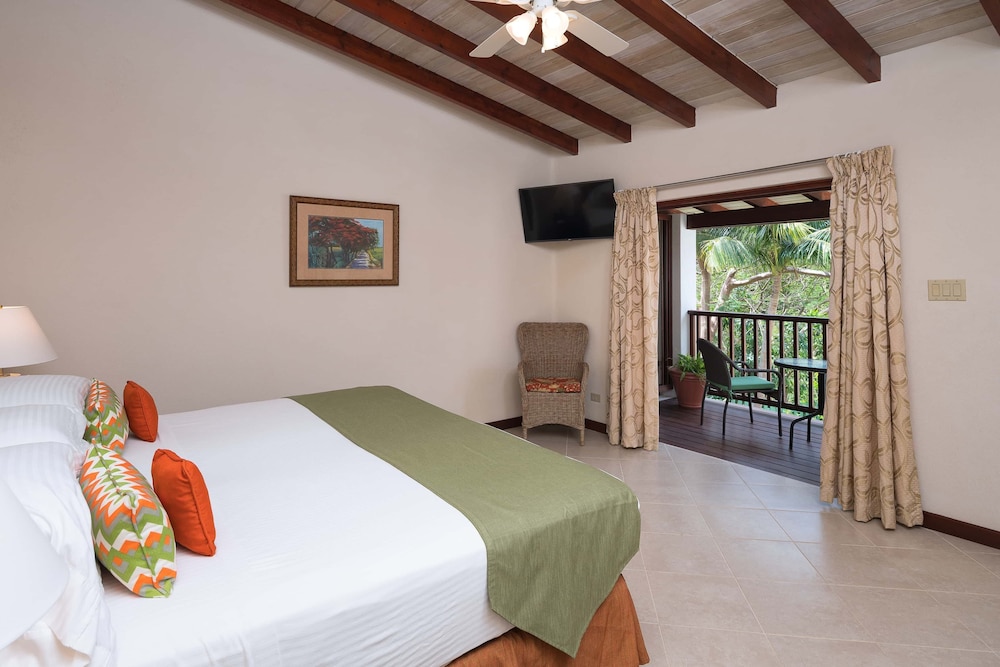 Sugar Cane Club Hotel & Spa 15/43