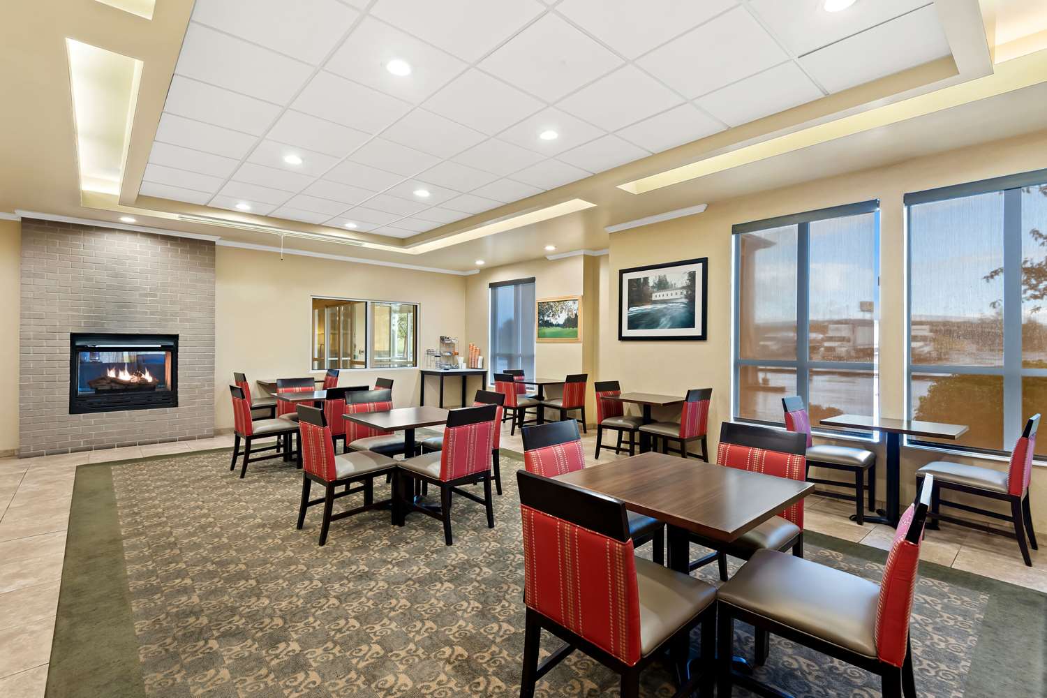 Comfort Inn and Suites Creswell 35/45