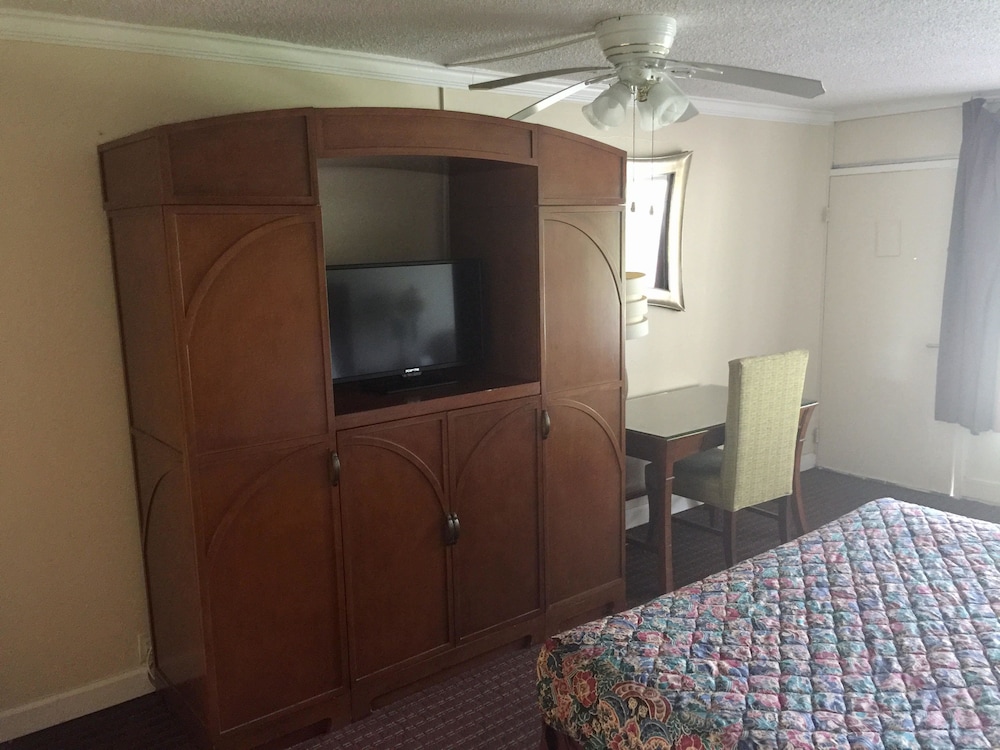 Grand Palms Resort 18/58