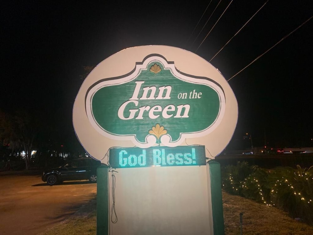 Inn On The Green 19/45