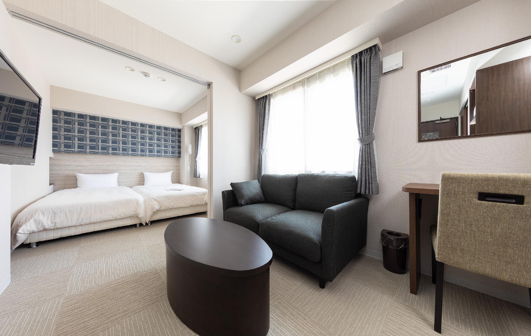 Connecting, 4 Beds, Washing Machine, Kitchen