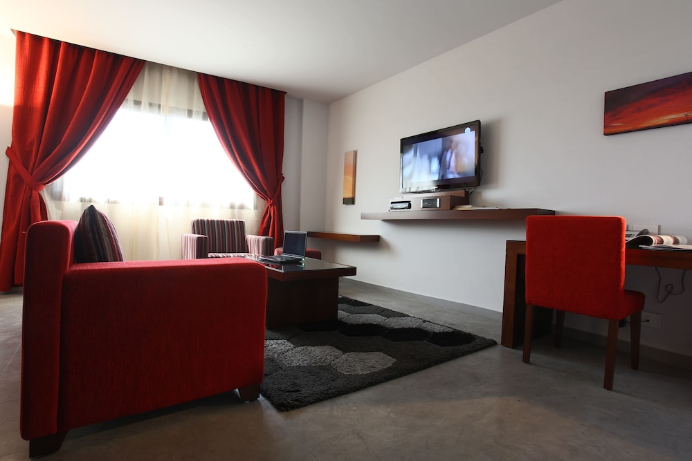 Monoberge Hotel Byblos 55/69